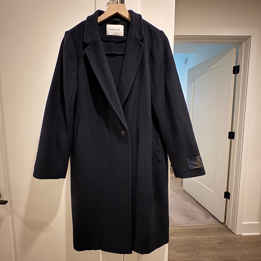 Aritzia Babaton Stedman Wool Coat | Size Medium | Navy